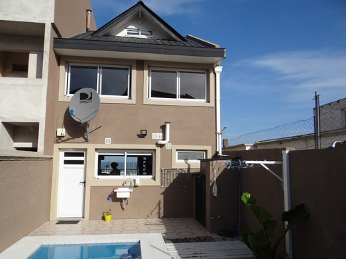 Casa 10 Personas. En Mar Del Plata Frente Al Mar, Faro Norte