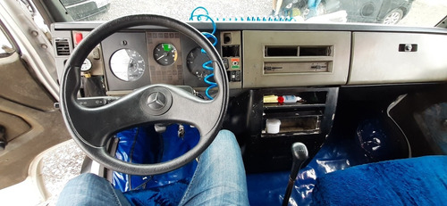 Mb 710 Carroceria De Madeira Caminhao 3/4 2000