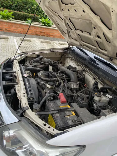 Toyota Fortuner 2.7 Gasolina 4x4 Automática Segundo Dueño