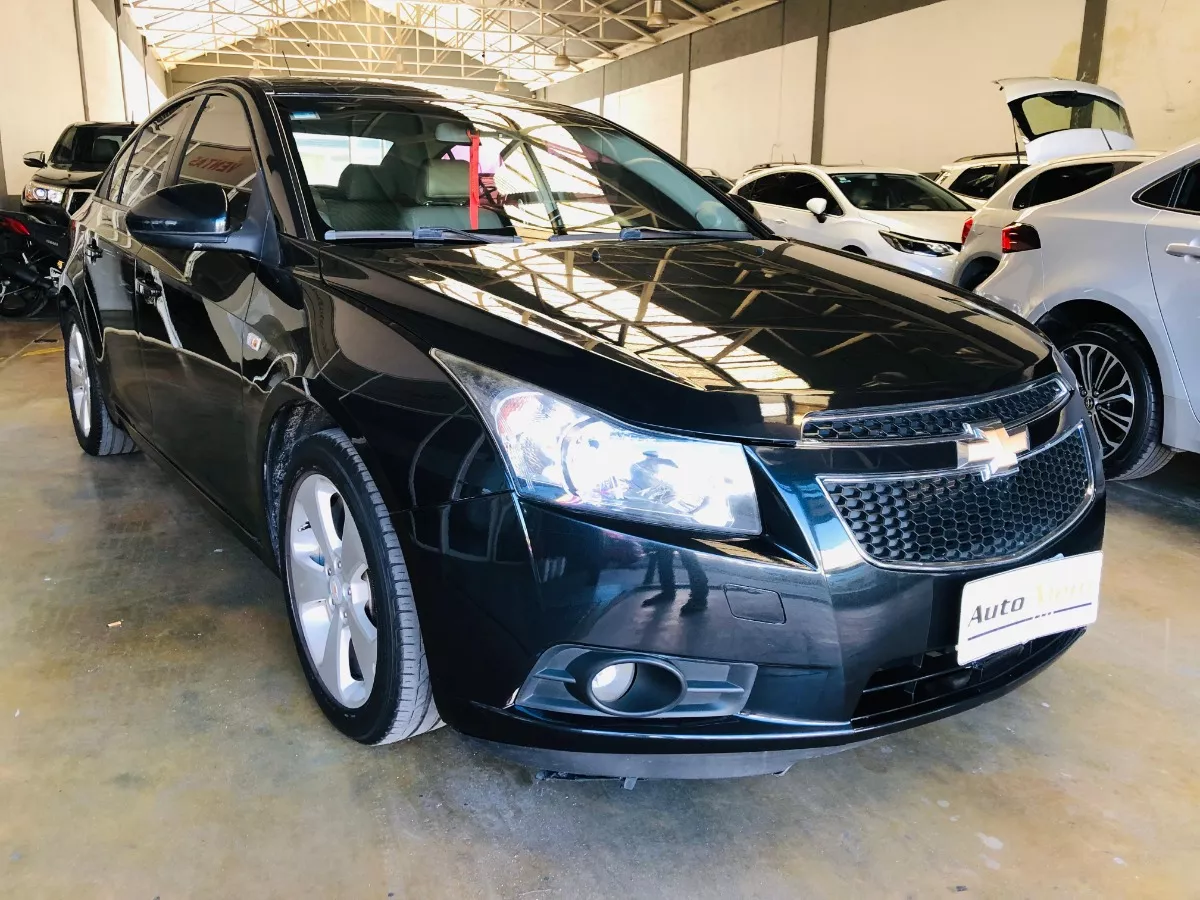 Chevrolet Cruze 1.8 Ltz At 4 p