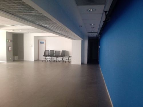 Imagen 10 de 12 de Renta De Local Comercial Sobre Insurgentes Sur