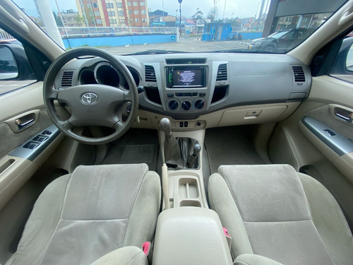 Toyota Fortuner 4.0 Sr5