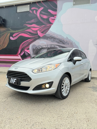 Ford Fiesta Kinetic 1.6 Titanium 120cv
