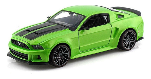 Ford Mustang 2014 Street Racer - Muscle Car - Maisto 1/24