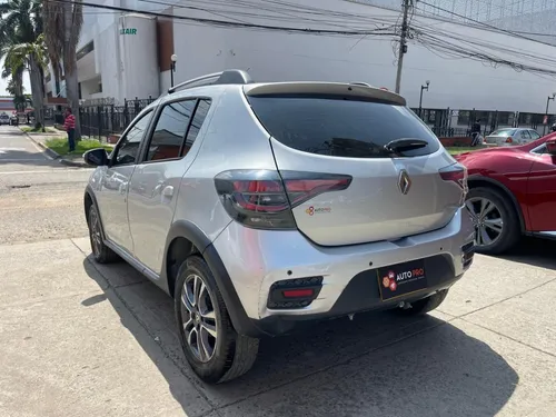 Renault Stepway 1.6 Intens