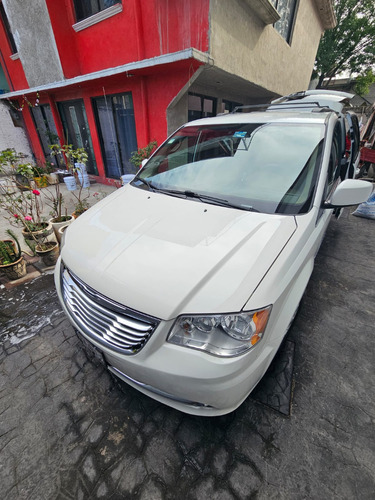 Chrysler Town & Country 3.6 Lx Mt