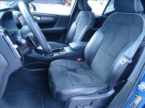Imagem 8 de 11 de Volvo Xc40 2.0 T5 R-desing Awd Gasolina 4p Automatico
