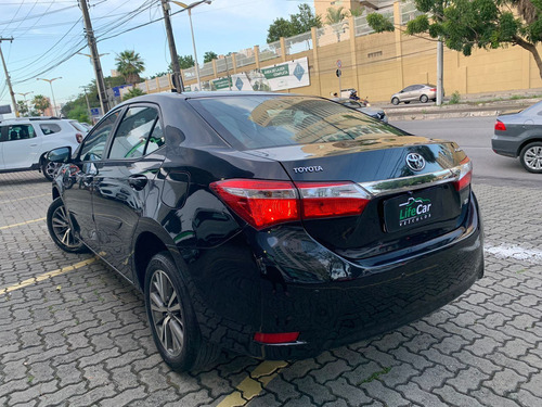 Imagem 10 de 14 de Toyota Corolla Gli 1.8 Flex 16v Aut. 2017 Preto 2016/20...