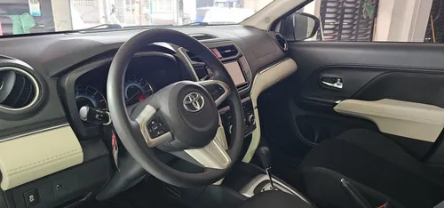 Toyota Rush 1.5 High