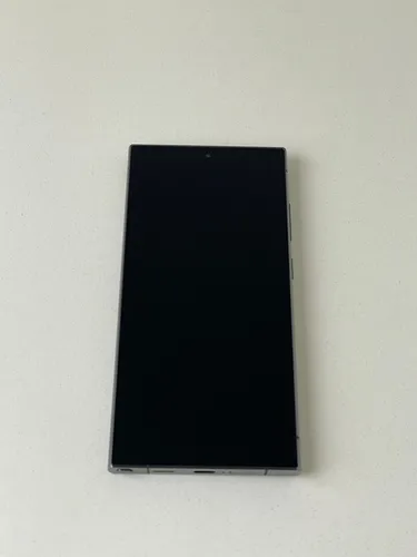 Samsung Galaxy S24 Ultra 5g Dual Sim 256 Gb Titanium Black (Usado)