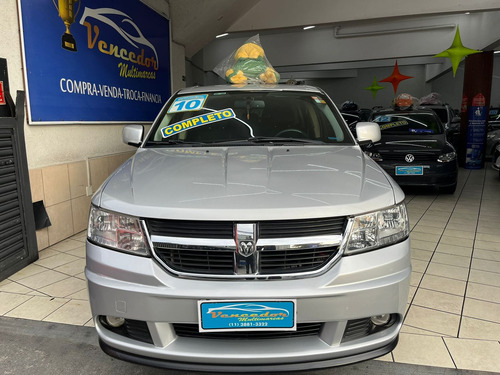 Dodge Journey 2.7 Sxt 5p
