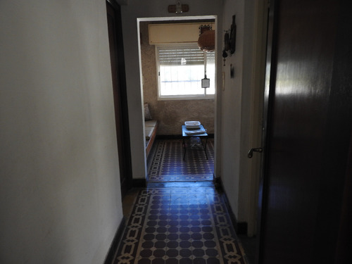 Venta Casa Padrón Único Bello Y Reborati Con Importante Fondo Verde