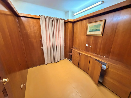 Jaime Eyzaguirre/alameda - Oficina 1er Piso 4 Privados+salon