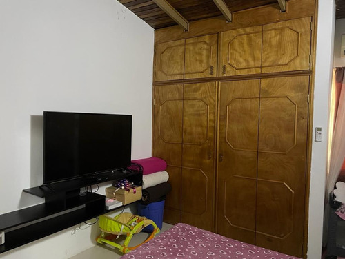 Imagen 15 de 20 de Belkliag/ Ofrece Amplia Casa En Valle De Oro San Diego Valencia (marigarci))