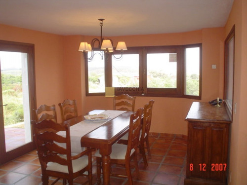 Imagen 5 de 22 de Venta De Casa De 4 Dormitorios En Las Grutas