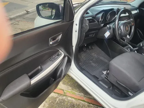 Suzuki Swift Híbrido 1.2