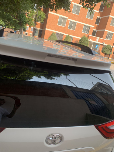 Toyota Sienna 3.5 Xle At