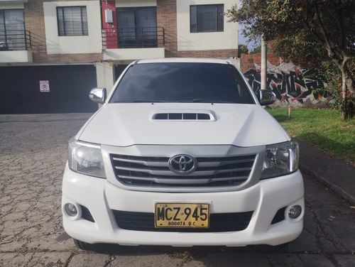 Toyota Hilux 3.0 Srv 163 hp