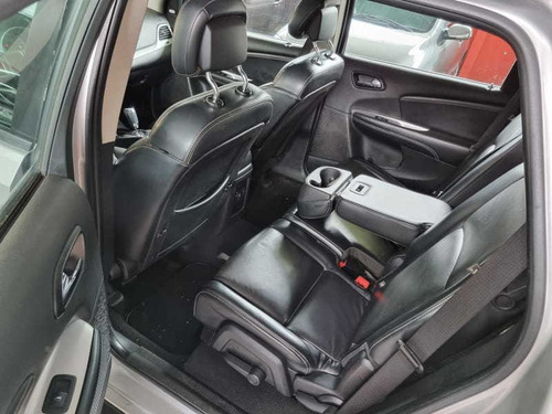 Imagem 7 de 9 de Dodge Journey Rt 3.6 V6 Aut 2012