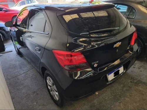 Imagem 3 de 13 de Chevrolet Onix 2019 1.0 Joy 5p