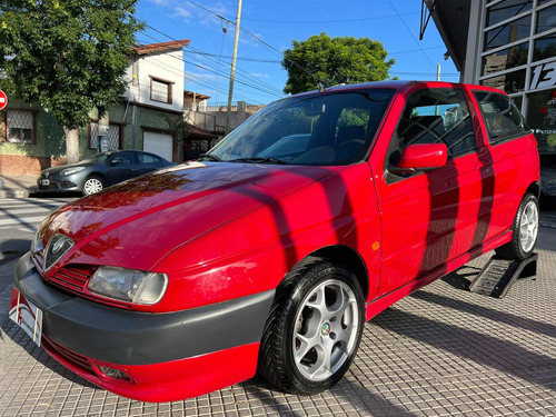 Alfa Romeo 145 1.8 Ts