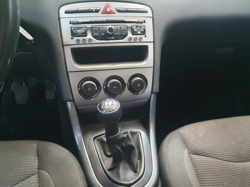 Imagen 6 de 15 de Peugeot 308 Allure 1.6 Nafta Manual 5 Puertas 2015 Vl