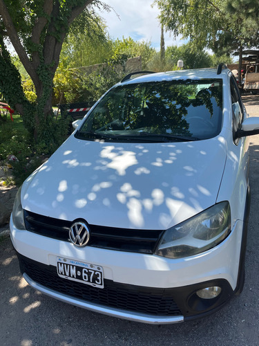 Volkswagen Suran 1.6 Highline 101cv