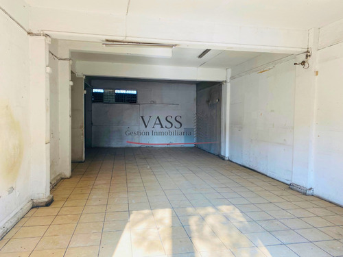 Vass Arrienda Local Comercial Lugar Estratégico P. Alto Stgo