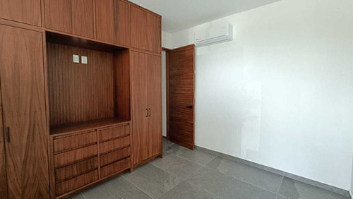 Casa Nueva En Venta En La Cima