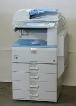 Copiadora Ricoh Mp3350 Em Perfeito Funcionamento