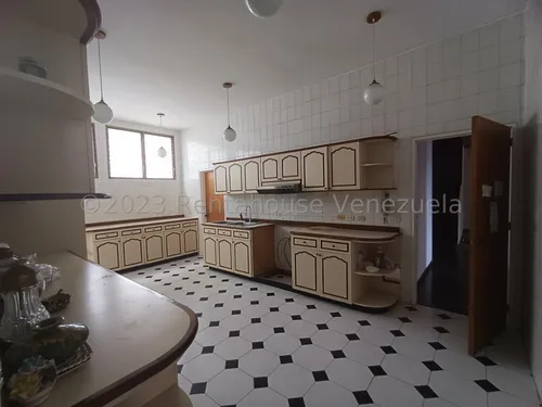 Casa En Venta La Tahona As