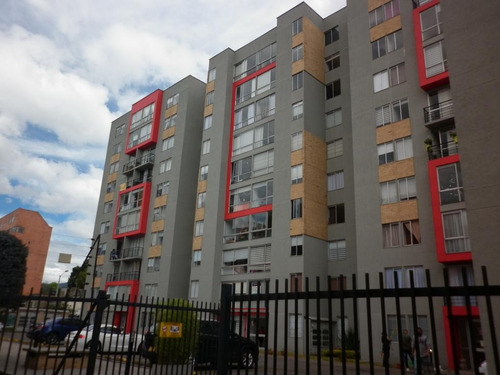 Apartamento En Arriendo En Bogotá. Cod A213