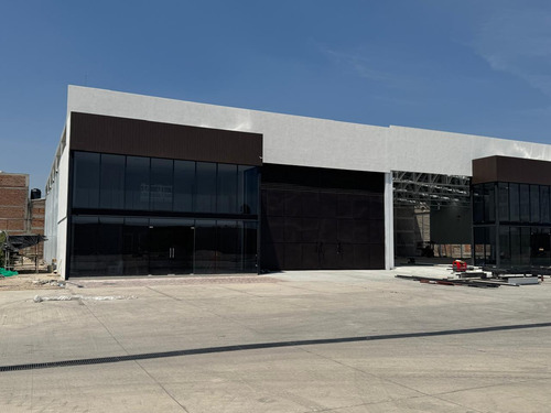 Bodega Con Show Room En Renta Punto Unión, León, Gto