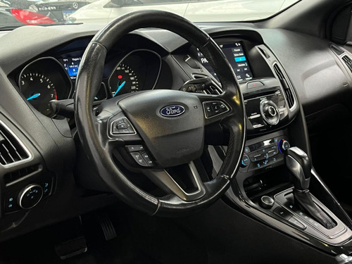 Ford Focus Fastback 2.0 Titanium Flex Powershift 4p