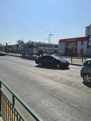 Excelente Local Comercial En El Corazón De La Florida