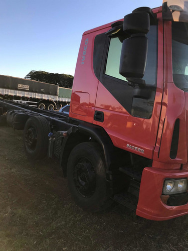 Imagem 2 de 12 de Iveco Tector