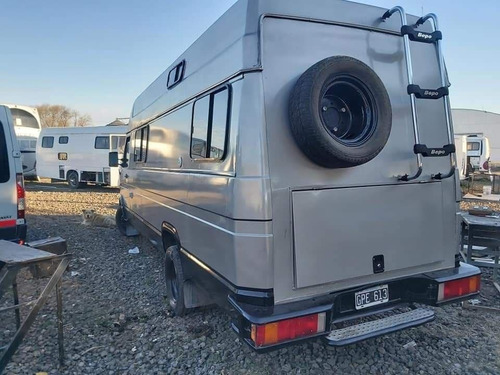 Imagen 4 de 18 de Motorhome Iveco Daily 2007 180000km - Equipado Y Homologado