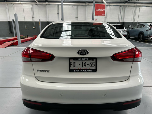 Kia Forte 2.0 Ex Mt