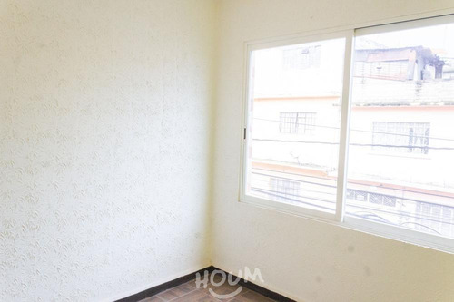 Imagen 3 de 23 de Casa En 7 De Noviembre, Gustavo A. Madero Con 4 Recámaras, 268 M², Id: 37487