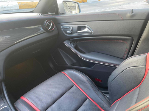 Imagen 10 de 15 de Mercedes-benz Cla 45 Amg Coupe 2019