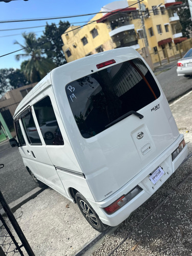 Daihatsu Hijet 2019