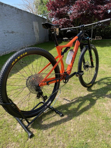 Bicicleta Orbea Oiz H30 2023 Hombre 29 12 Velocidades