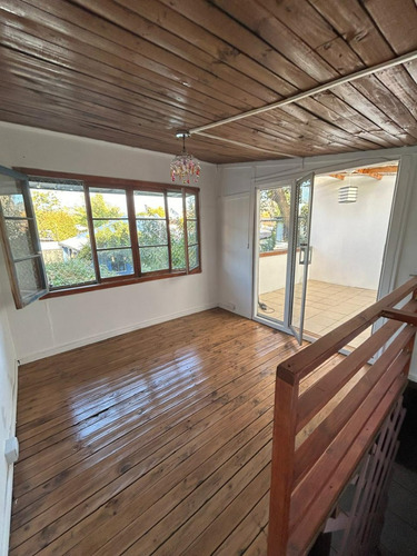 Recoleta / C. J. Maria Caro, Arriendo Casa Amplia, Depto Ind