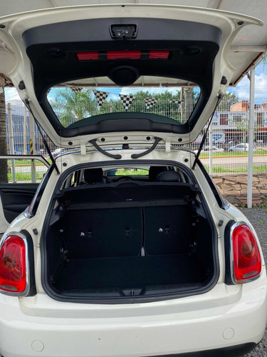 Imagen 12 de 15 de Mini Cooper 2018 1.5 Pepper 5 Puertas At