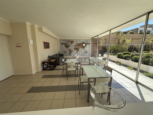 Departamento 49 M2. / Piscina/ Sala De Eventos / Gimnasio /