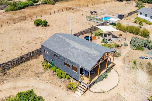 2 Cabañas En Parcela En El Corazón Del Valle De Tunquén