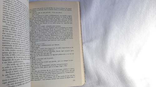 Imagen 3 de 7 de Vineland Thomas Pynchon Tusquets Colección Andanzas