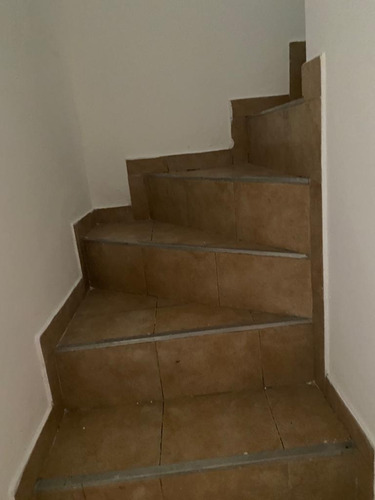 Imagen 13 de 21 de Triplex 4 Ambientes Ramos Mejia Sin Expensas