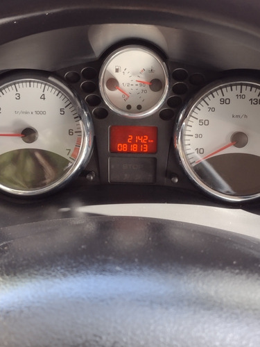 Peugeot 207 1.4 Sedan Allure 75cv 2013