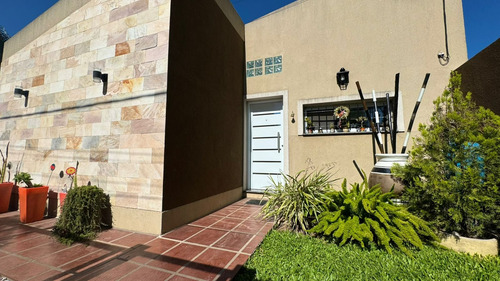 Casa En Venta En Pueblo Ester Naturaleza Y Confort